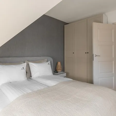 Apartment Wintera - River View By Lion *